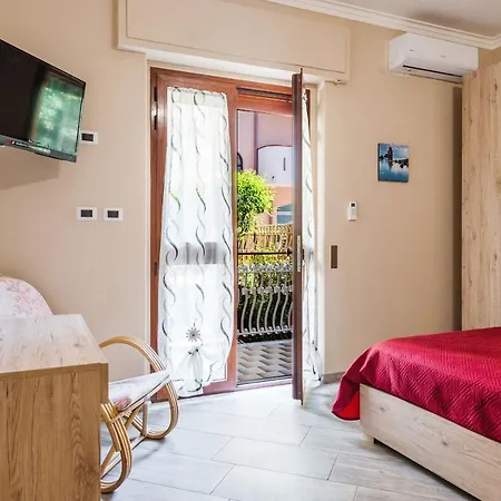 Lemon Tree By Wonderful Italy Giardini Naxos