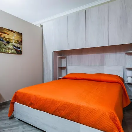 Lemon Tree By Wonderful Italy *